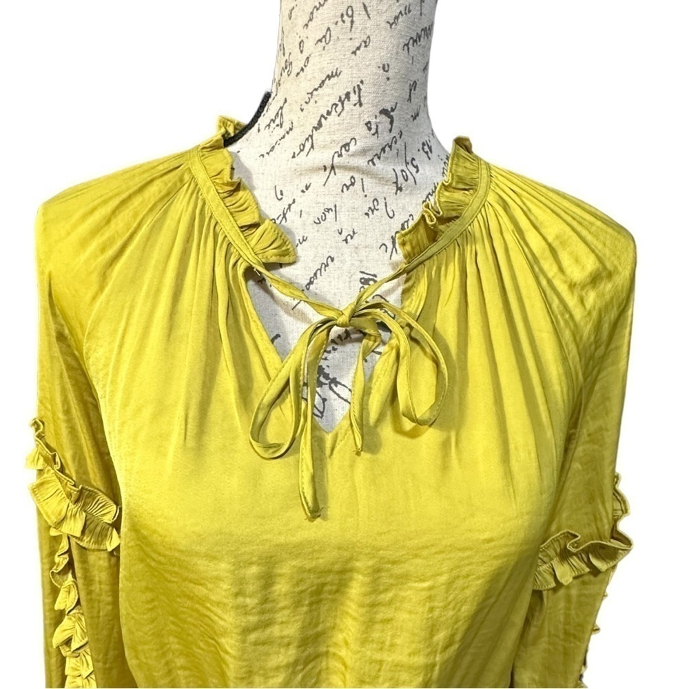 Calligraphie Chartreuse Ruffled Blouse Size Small NWT - Picture 4 of 7
